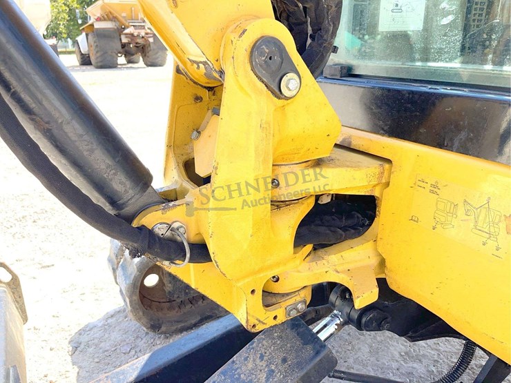 2012-caterpillar-304d-cr-image-32