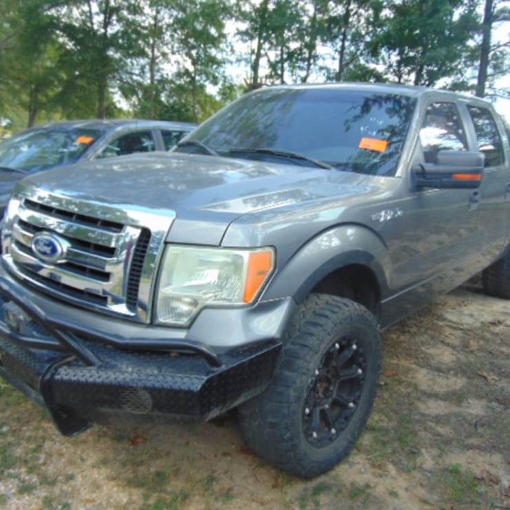 2010 FORD F150 XLT