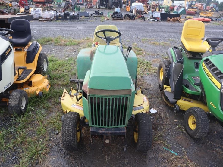 john-deere-318-image-3