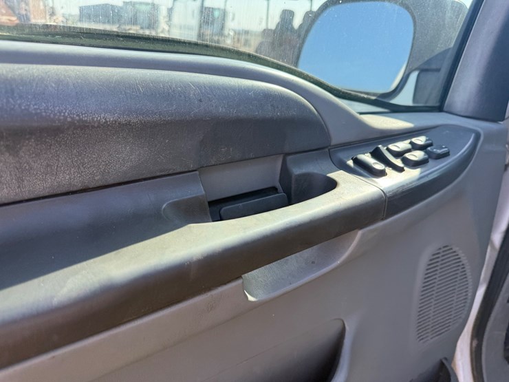 2003-ford-f250-image-43