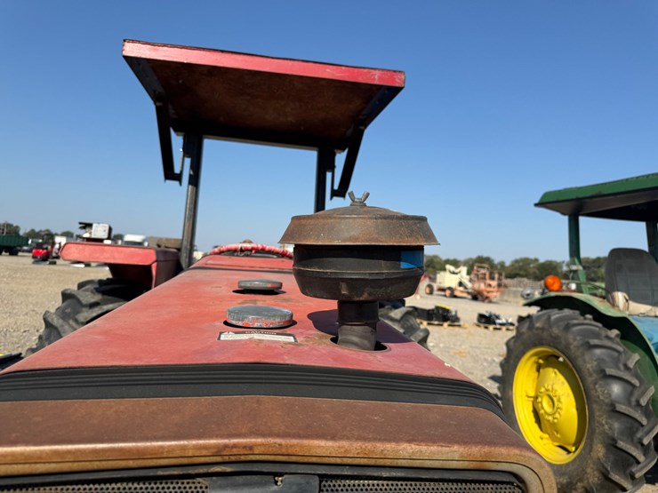 massey-ferguson-231-image-41