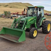 John Deere 4520 MFWD Compact Tractor w/Loader