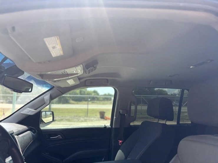 2019-chevrolet-tahoe-image-11