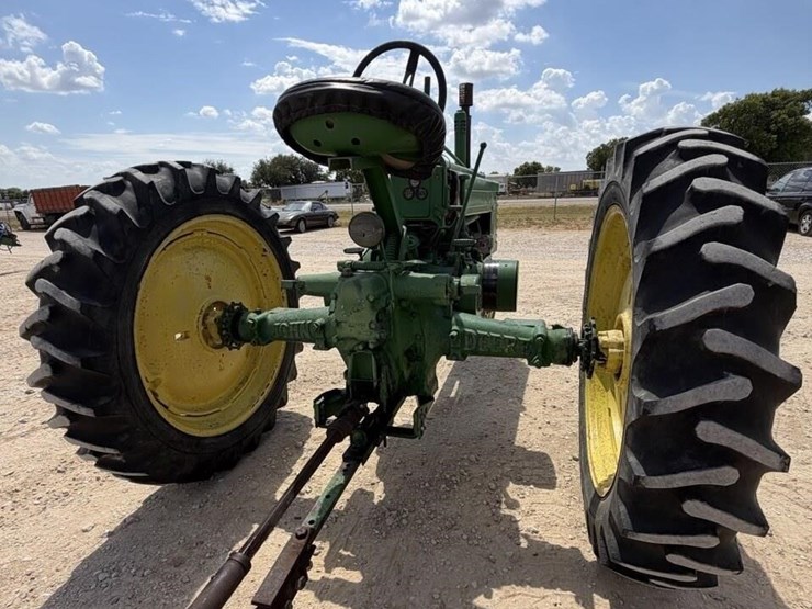 john-deere-model-b-image-7