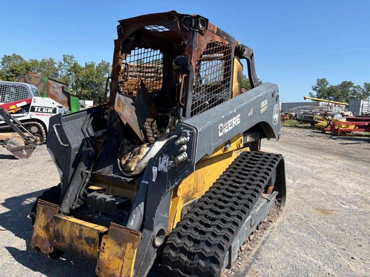 deere-333g-image-3