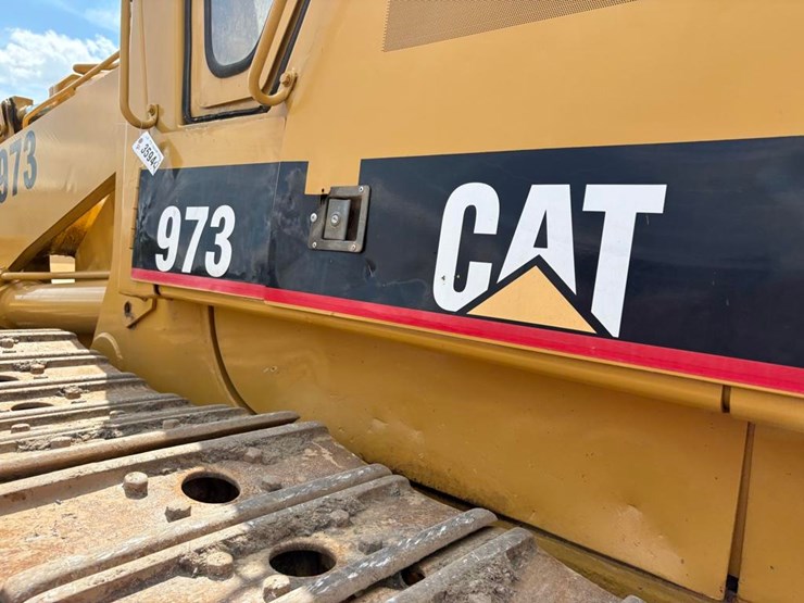 caterpillar-973-image-16