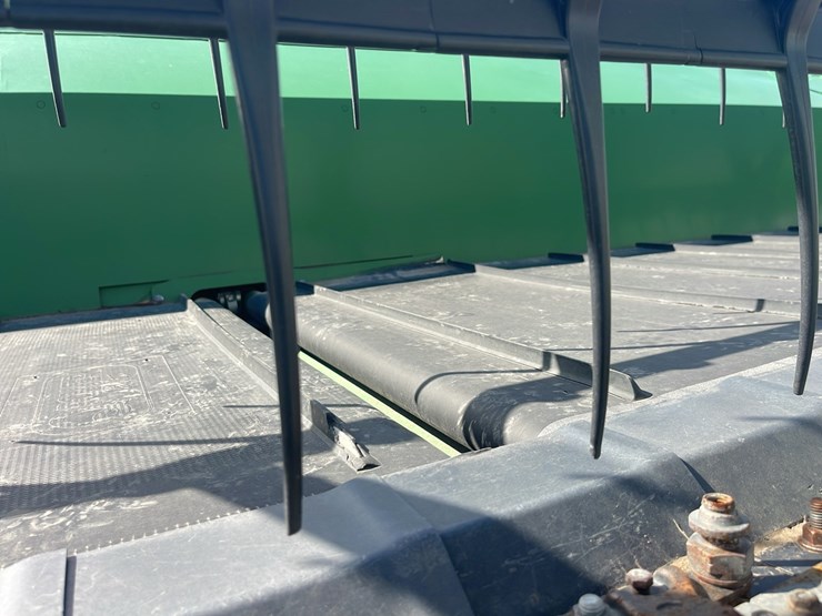 2012-john-deere-640-image-17