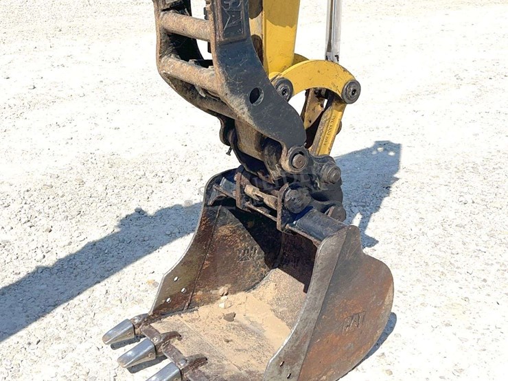 2012-caterpillar-304d-cr-image-10