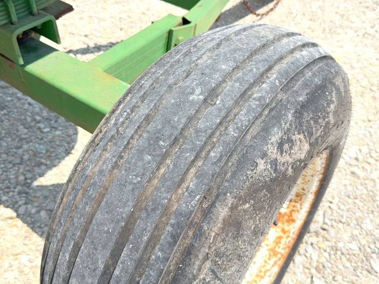 1,000-gallon-anhydrous-wagon-image-14