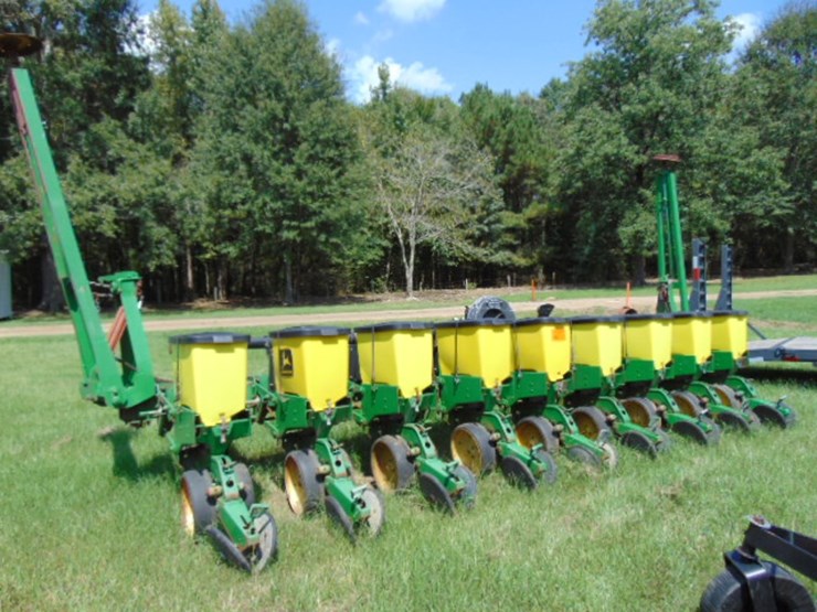 john-deere-730-image-1