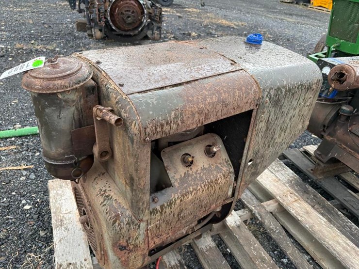 wisconsin-4-cylinder-power-unit-image-2