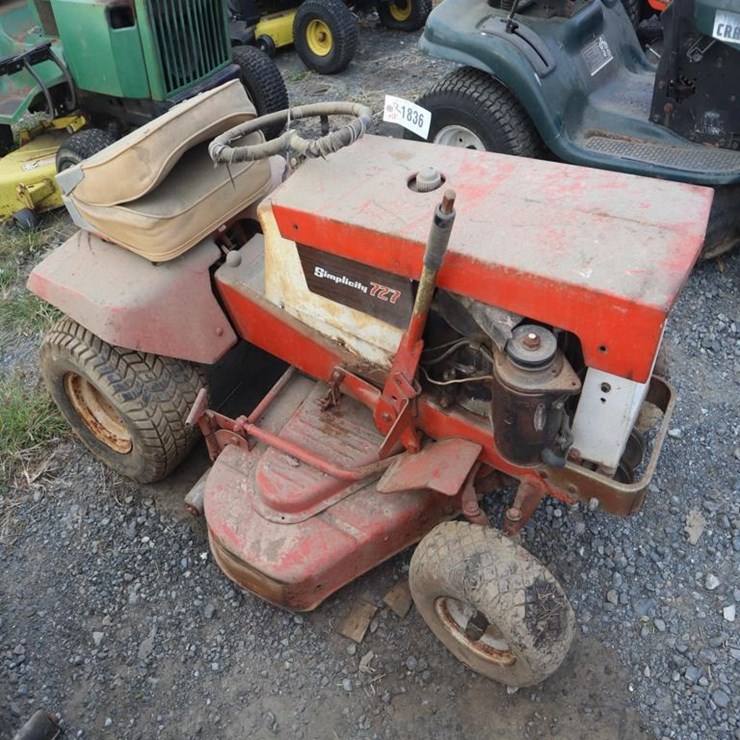 Simplicity 727 Lawn Mower