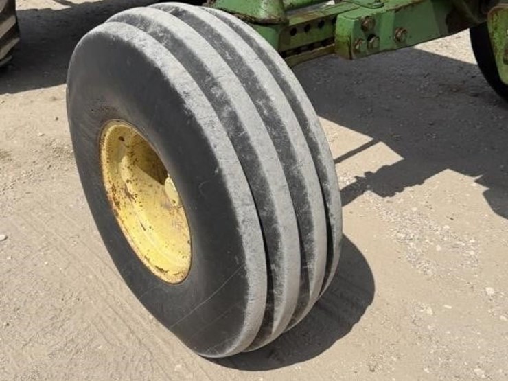 john-deere-4630-image-13
