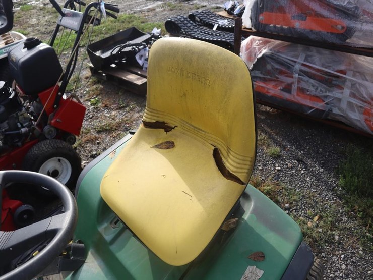 john-deere-gt275-image-19