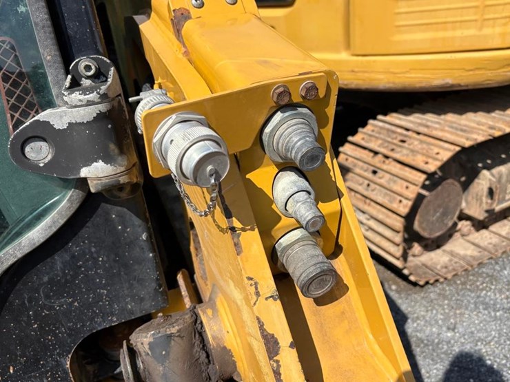 caterpillar-249d-image-18