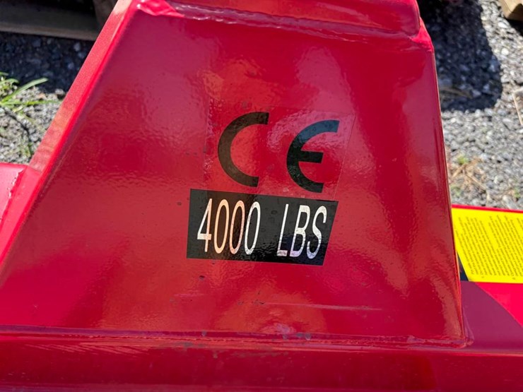 48in-low-profile-pallet-truck-image-3