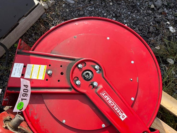 retractable-hose-reel-image-1
