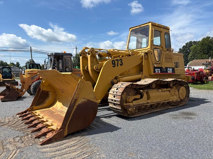 caterpillar-973-image-2