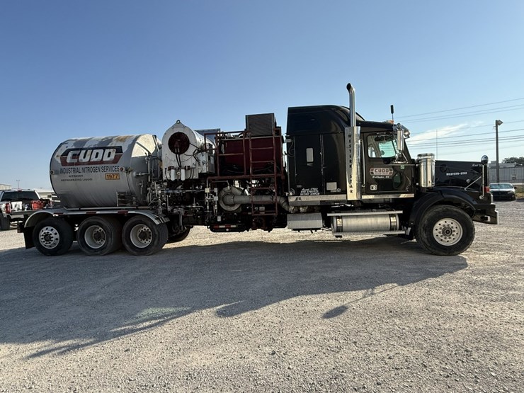 2006-western-star-4900-image-4