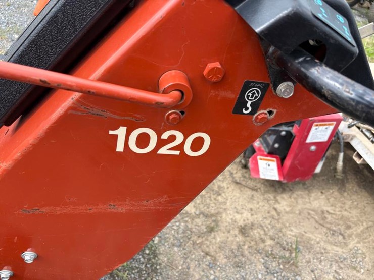 ditch-witch-1020-image-7