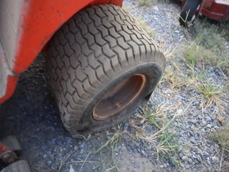 allis-chalmers-808-gt-lawn-&-garden-tractor-image-12