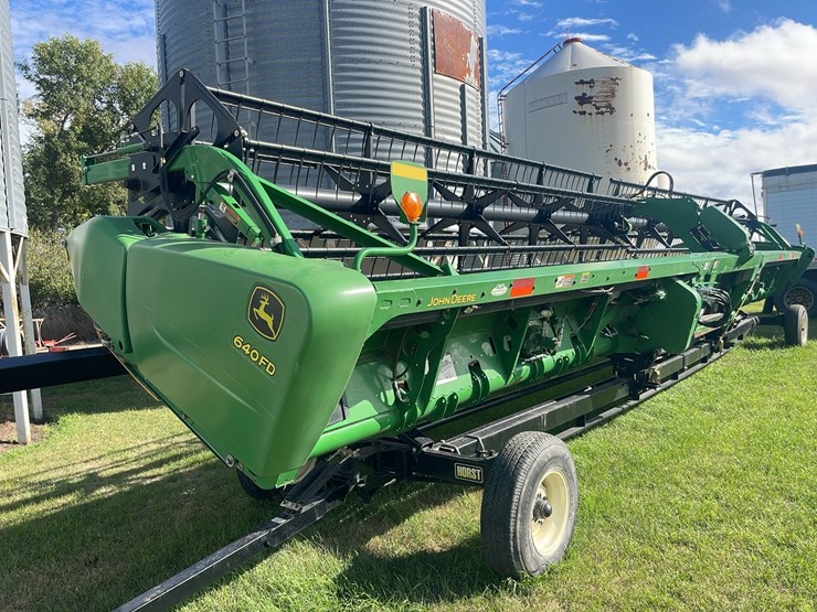 2012-john-deere-640-image-6