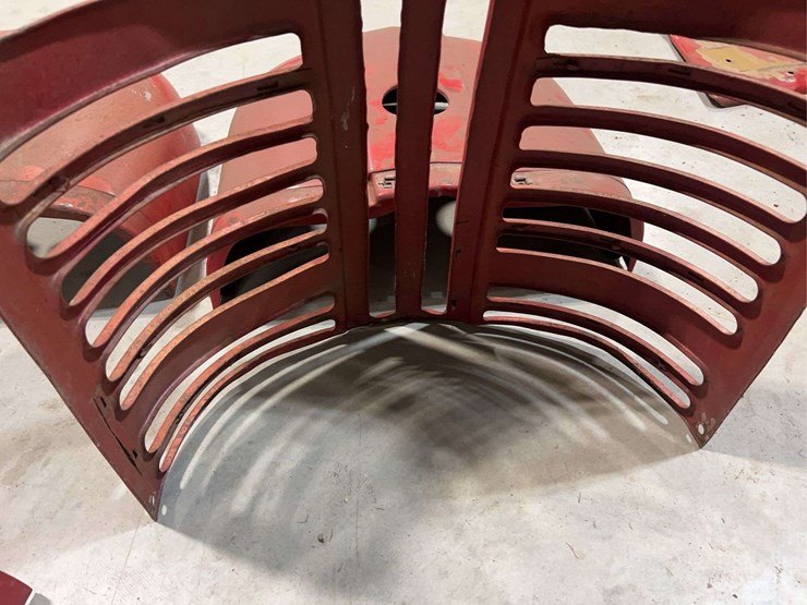 (2)-grilles-and-nose-pieces-for-a-300-or-350-farmall-tractors-image-9