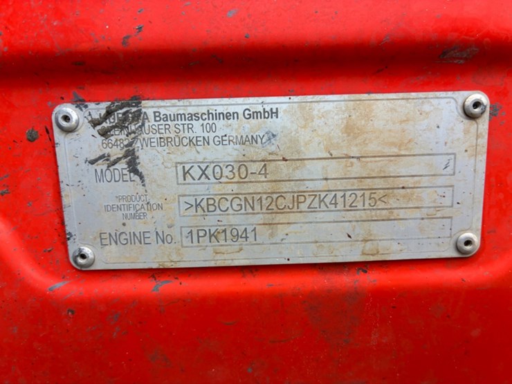 2023-kubota-kx030-4-image-9