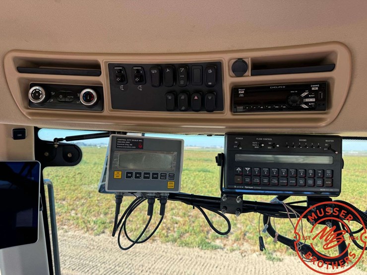 1991-john-deere-4755-image-26