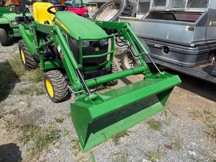 john-deere-1023e-image-4