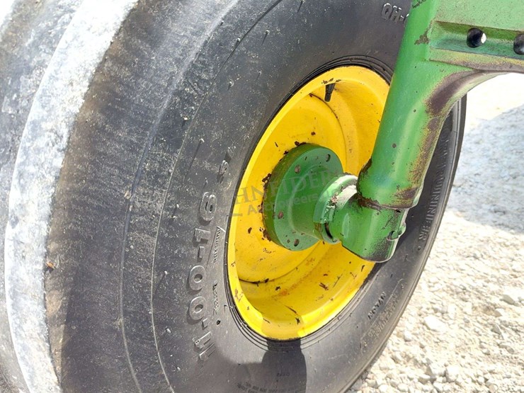 john-deere-4230-image-43
