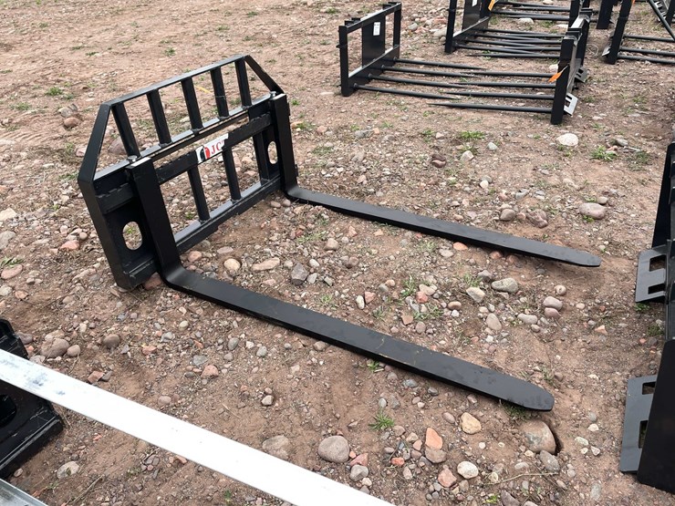 #5203-•-2026-jct-pallet-fork-frame-and-forks-image-4