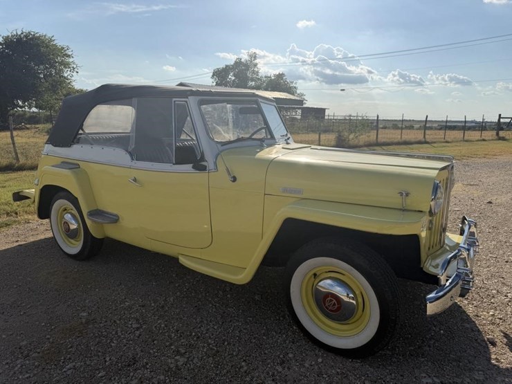 offsite--1949-willy's-jeepster-image-5