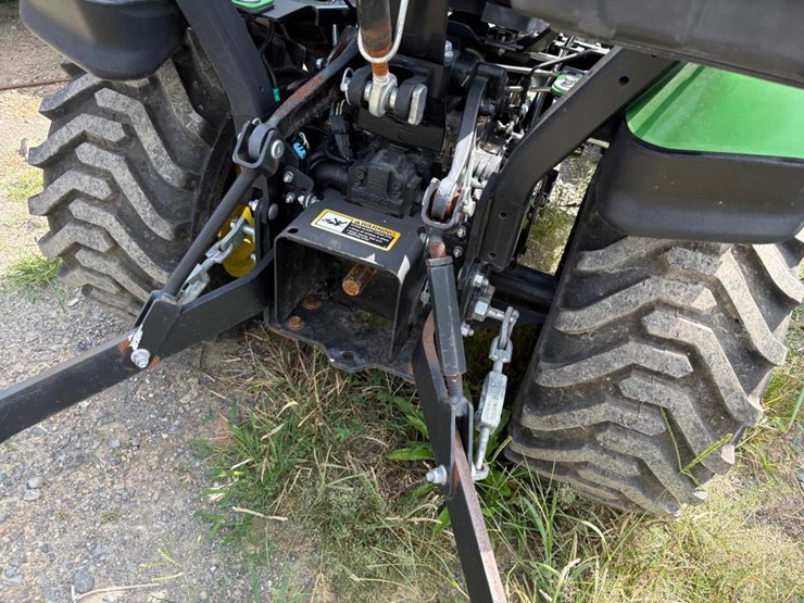 john-deere-1023e-image-16