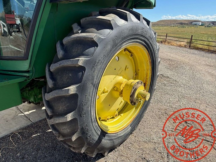 1991-john-deere-4755-image-11