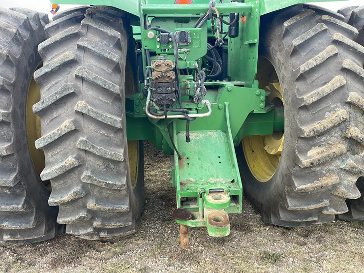 john-deere-9530-image-9