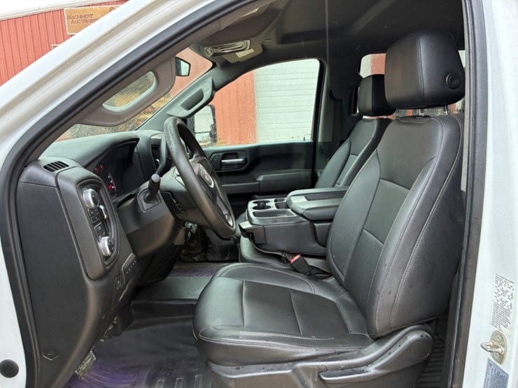 2022-gmc-sierra-3500hd-image-7