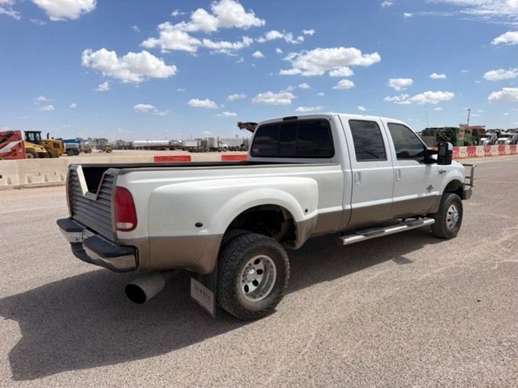 2004-ford-f350-image-5