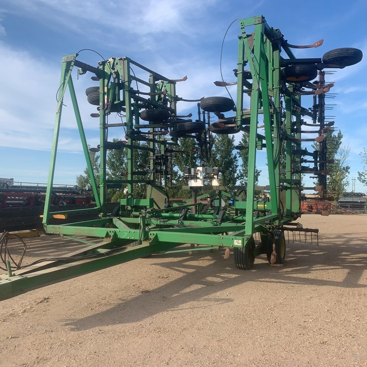 JOHN DEERE 1650