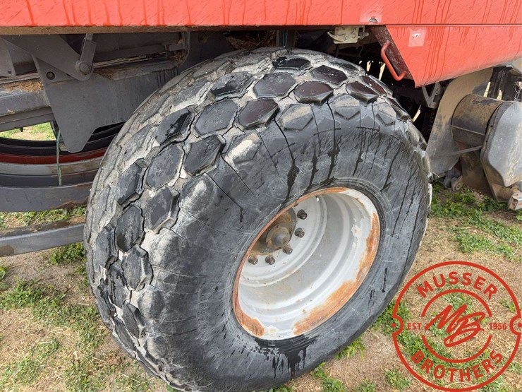 1991-john-deere-4755-image-56