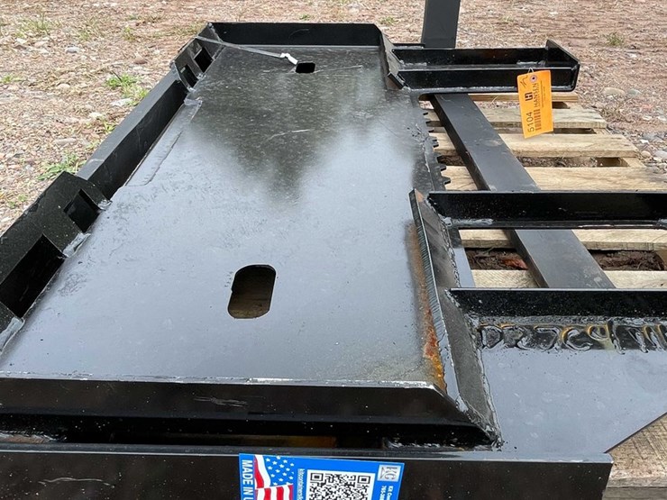 #5104-•-45-in.-skid-steer-fork-frame-v2-with-42-in.-forks-image-7