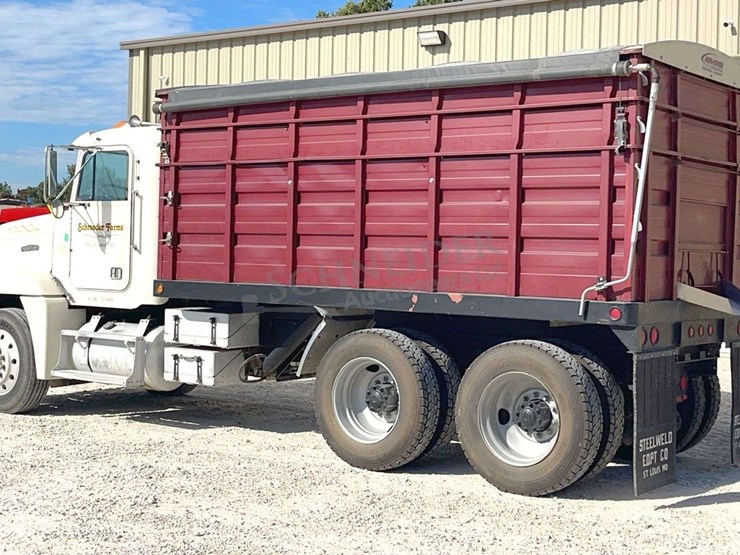 1989-freightliner-tandem-axle-grain-truck-image-8