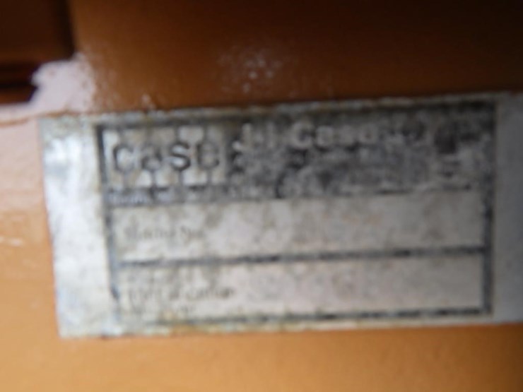 1981-case-580d-image-44