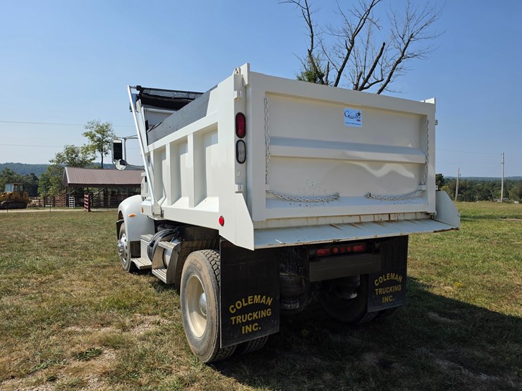 2012-peterbilt-382-image-9
