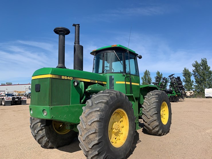 john-deere-8640-image-1