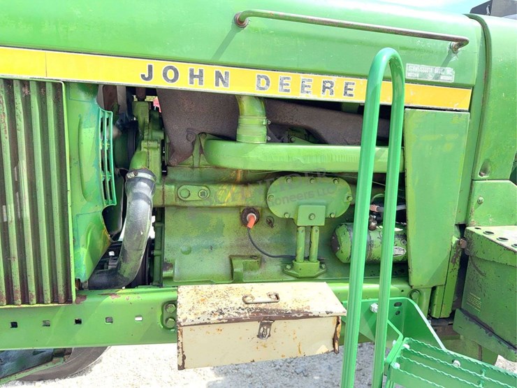 john-deere-4230-image-16