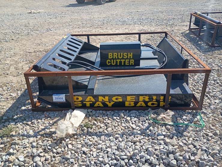 #26908-•-agt-brushcutter-skid-steer-attachment-image-3