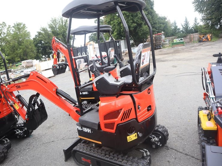 tpm-18hh-mini-excavator-image-5