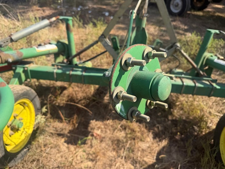 john-deere-702-image-43