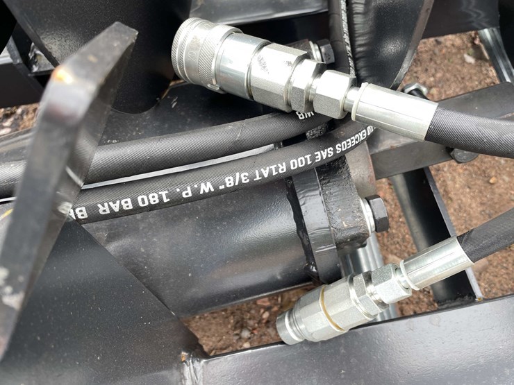 #5138-•-2026-jct-skid-steer-hydraulic-auger-drive-and-(3)-bits-image-8